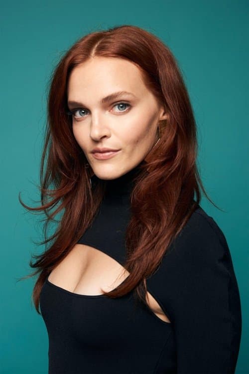 Madeline Brewer image