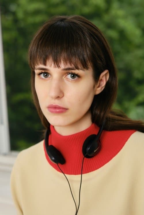 Madeline Quinn image