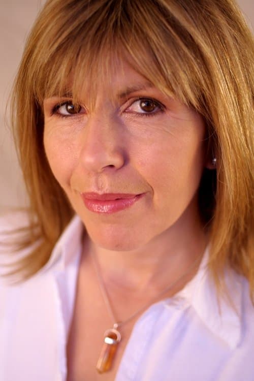 Maggie Philbin image