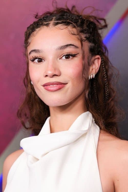 Malia Baker image
