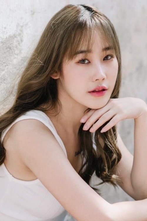 Marika Paekiatchalorn image