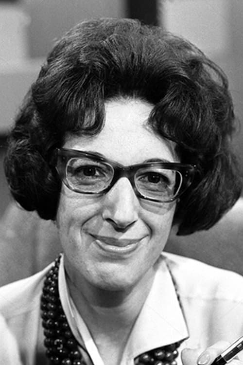 Marjorie Proops image