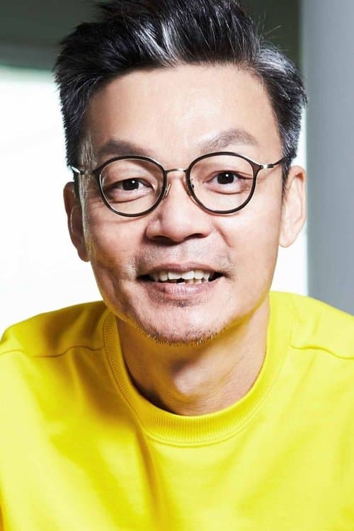 Mark Lee image
