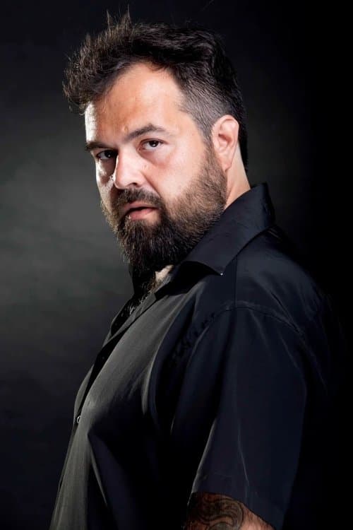 Mark Ullod image