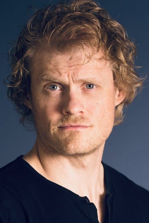 Matt Roy image