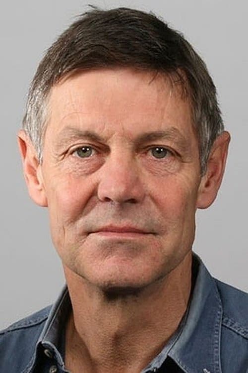 Matthew Parris image