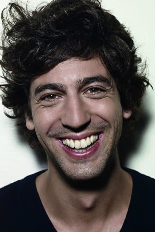 Max Boublil image