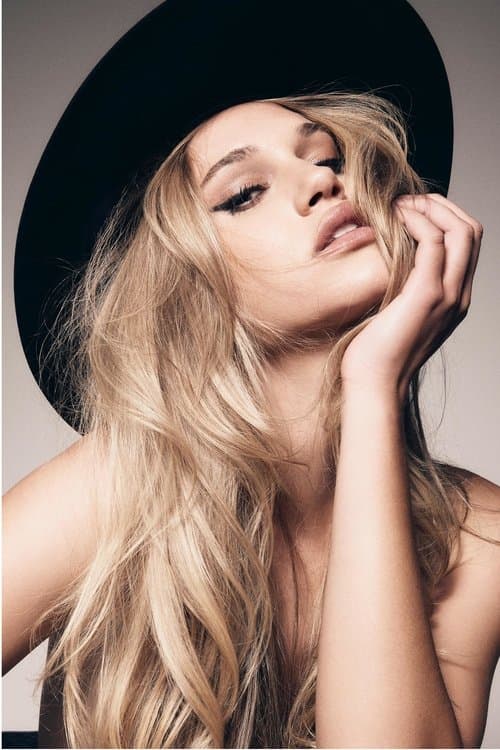 Meredith Mickelson image