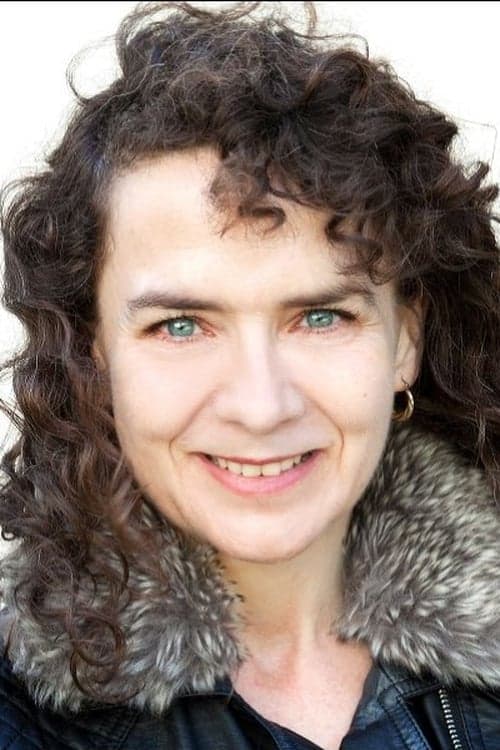 Michelle Archer image