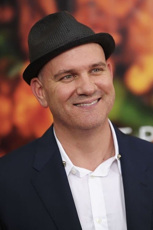 Mike O'Malley image