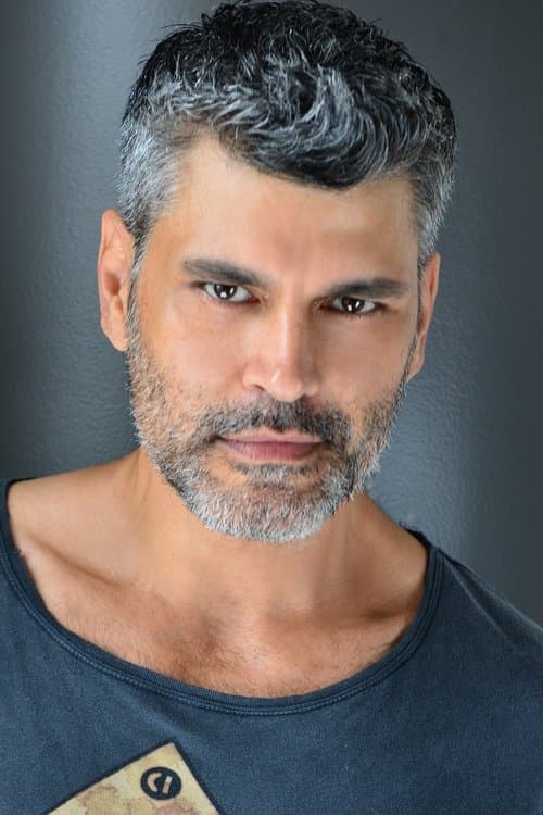Mike Ruiz image
