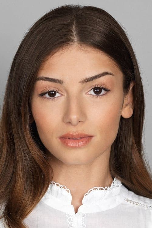 Mimi Keene image