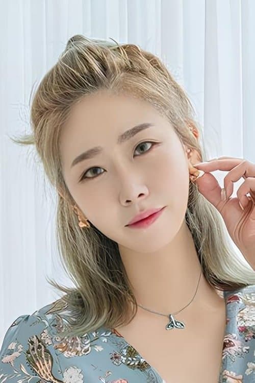 Min Jung image
