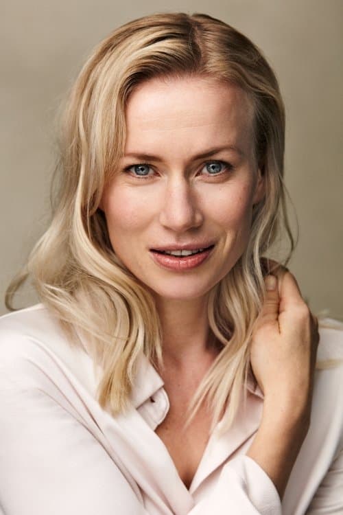Minka Kuustonen image