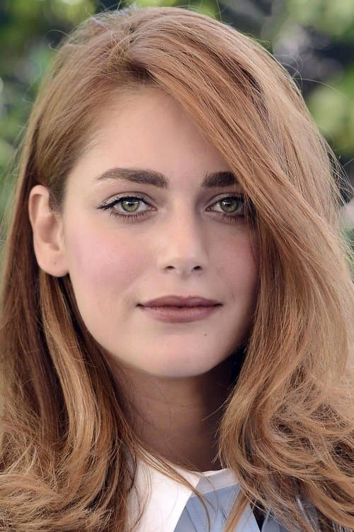 Miriam Leone image