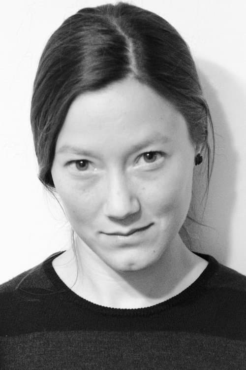 Molly Carlisle image