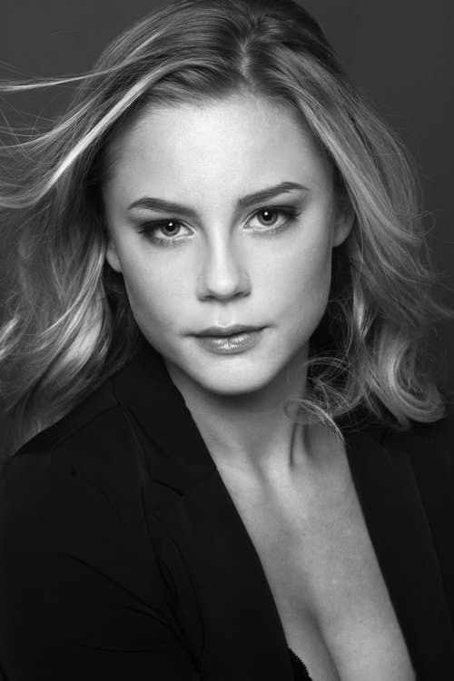 Molly Nutley image