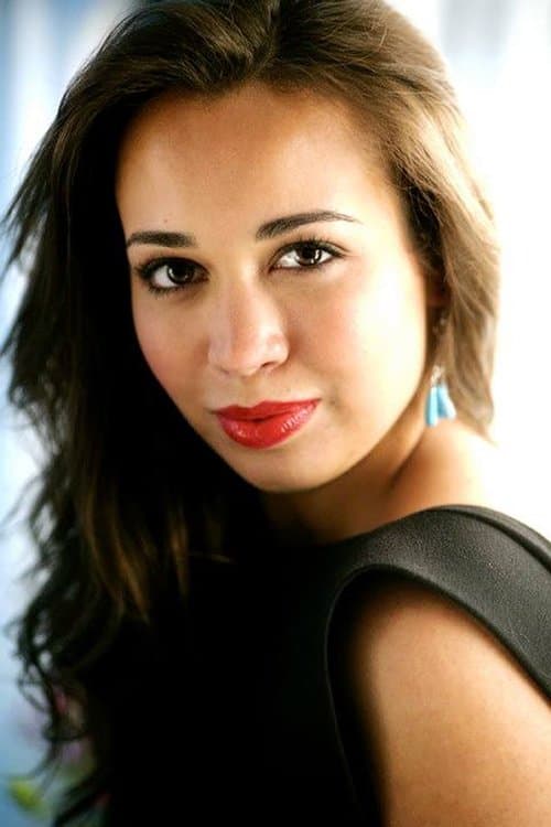 Nadine Sierra image