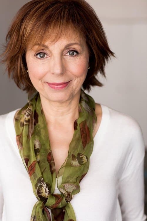 Nancy Linari image