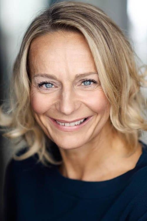 Naomi Allisstone image