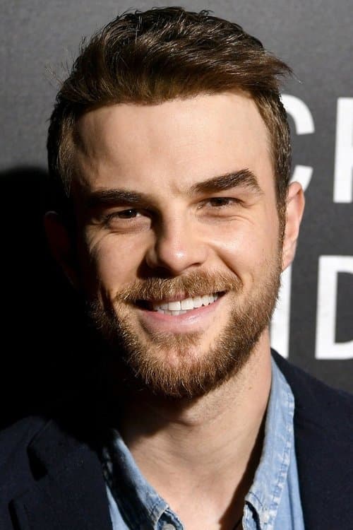 Nathaniel Buzolic image