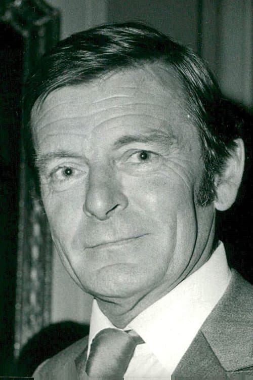Neil Hallett image