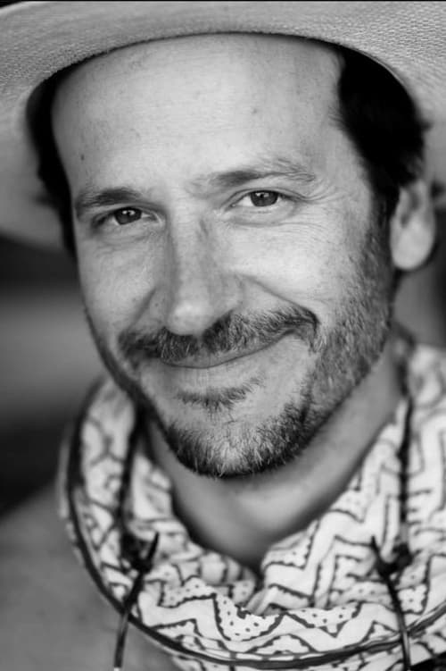 Nic Costa image