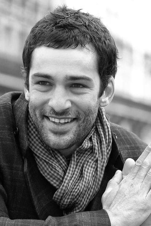 Nicolas Cazalé image