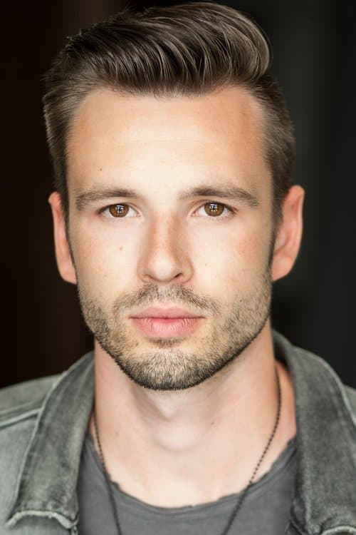 Nik Andrews image