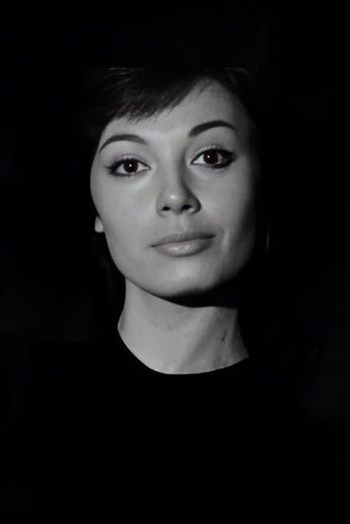 Nuria Torray image
