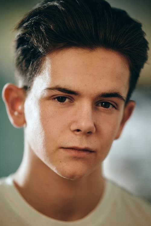 Oaklee Pendergast image