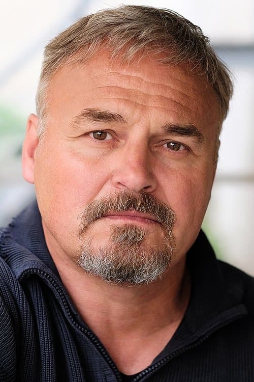 Oliver Breite image