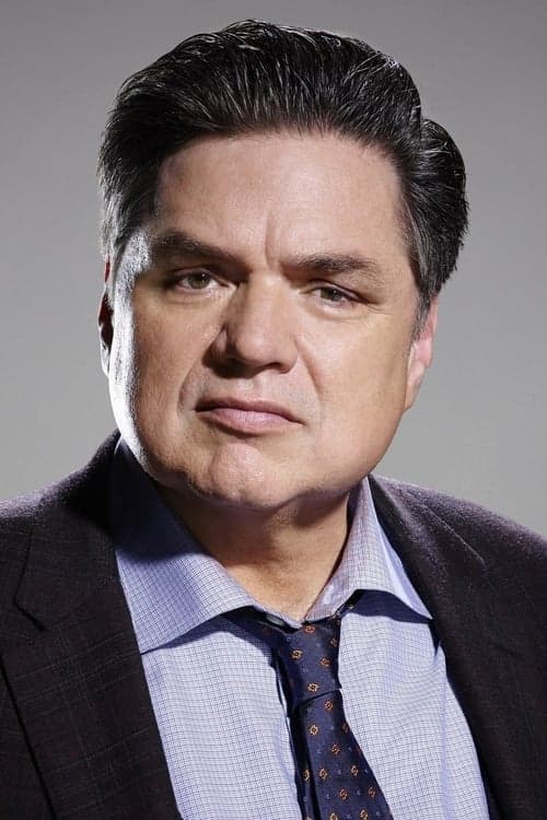 Oliver Platt image
