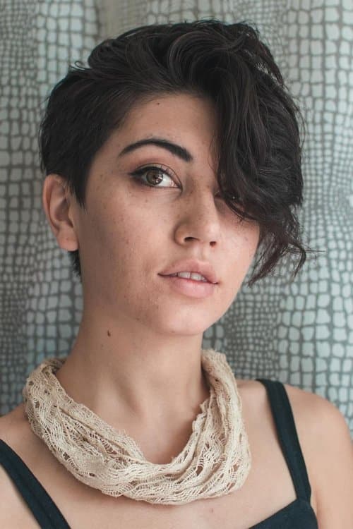Olivia Graves image