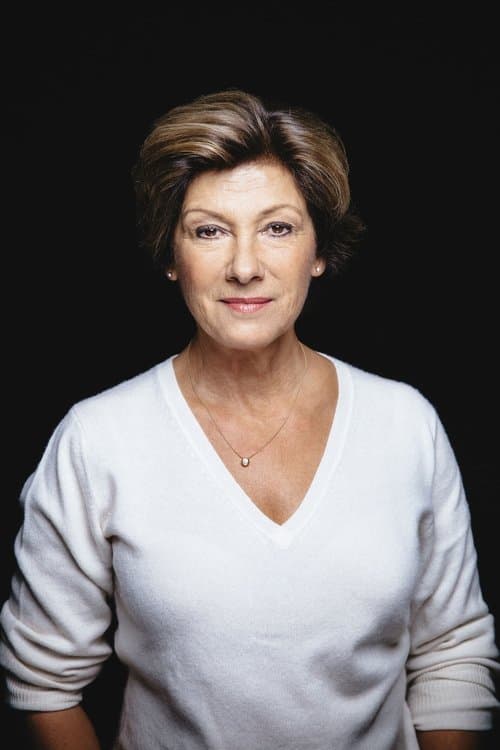 Olivia Silhavy image
