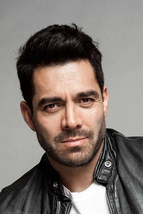Omar Chaparro image