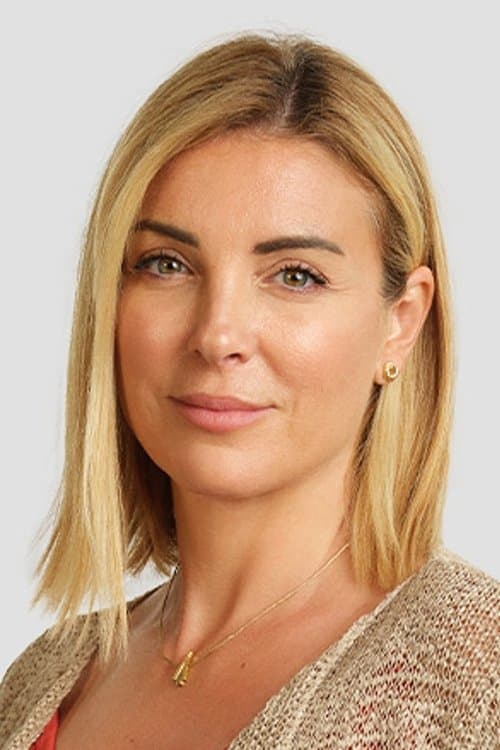 Özge Özberk image