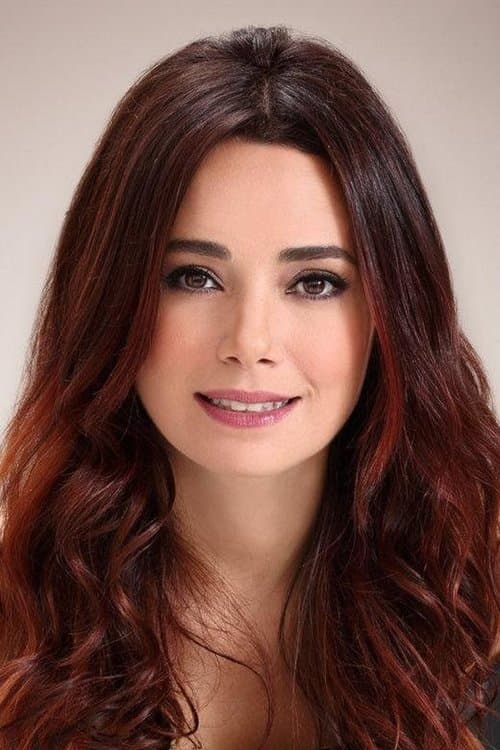 Özgü Namal image