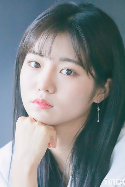 Park Seo-yeon image