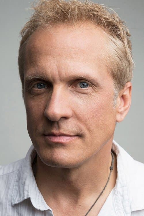 Patrick Fabian image