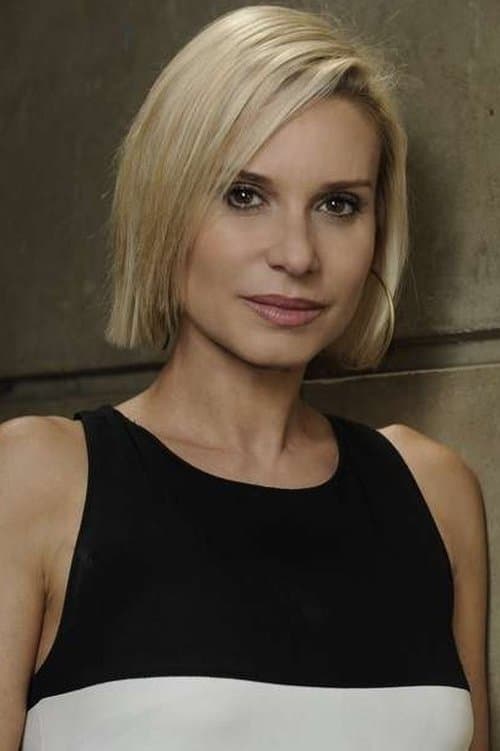 Paula Burlamaqui image