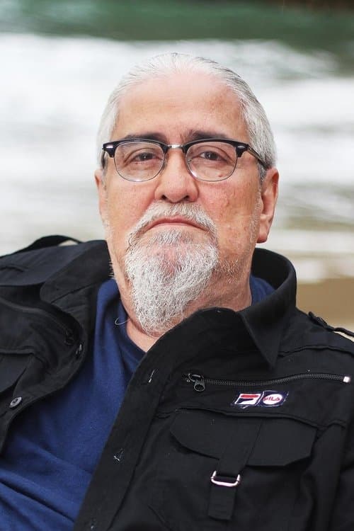 Peque Gallaga image