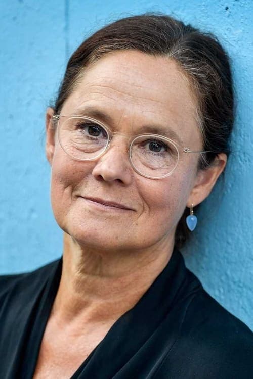 Pernilla August image