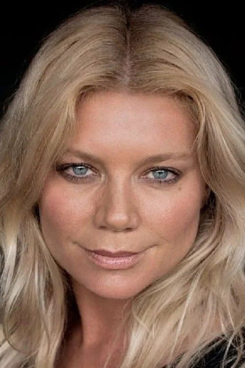 Peta Wilson image