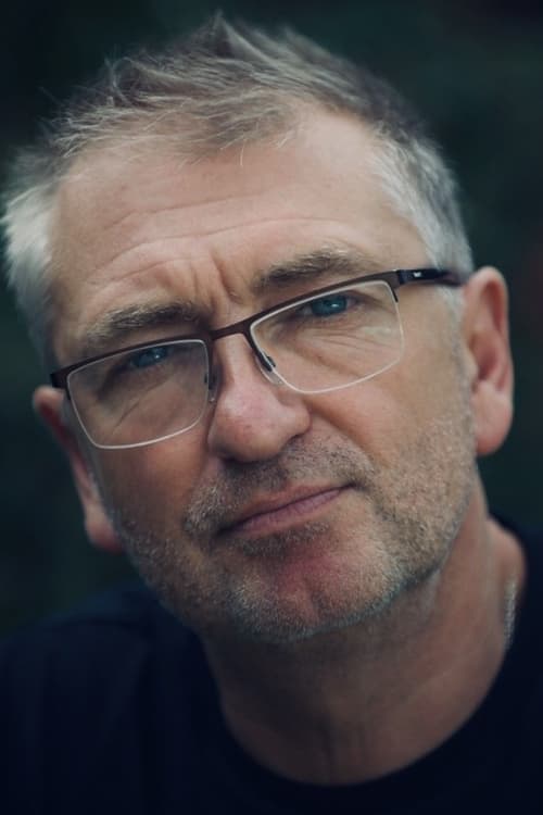 Pete Lee-Wilson image