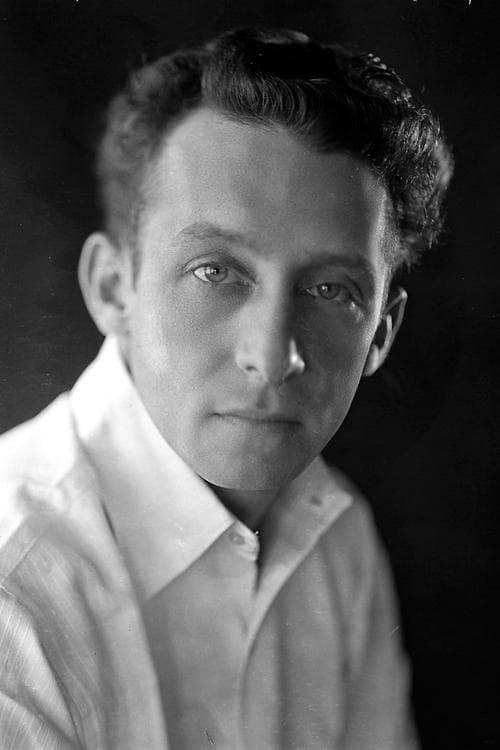 Raymond Hatton image