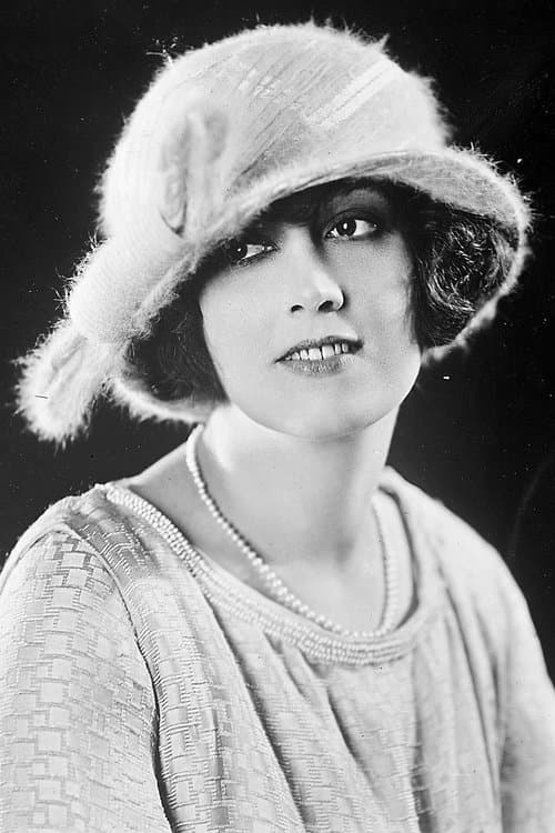 Regina Quinn image