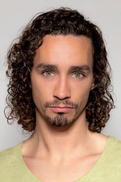 Robert Sheehan image