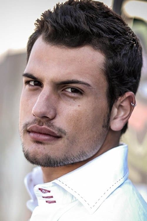 Roberto Urbina image