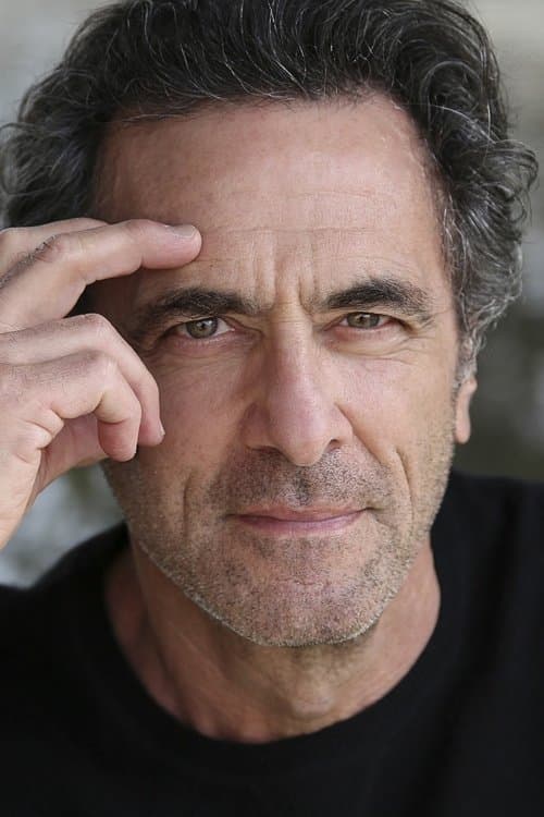 Robin Thomas image